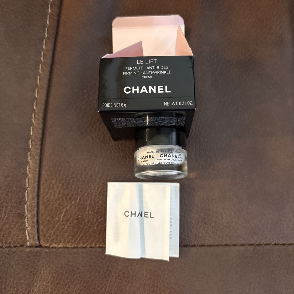 Chanel LeLift Anti‎ Wrinkle Eye Cream
